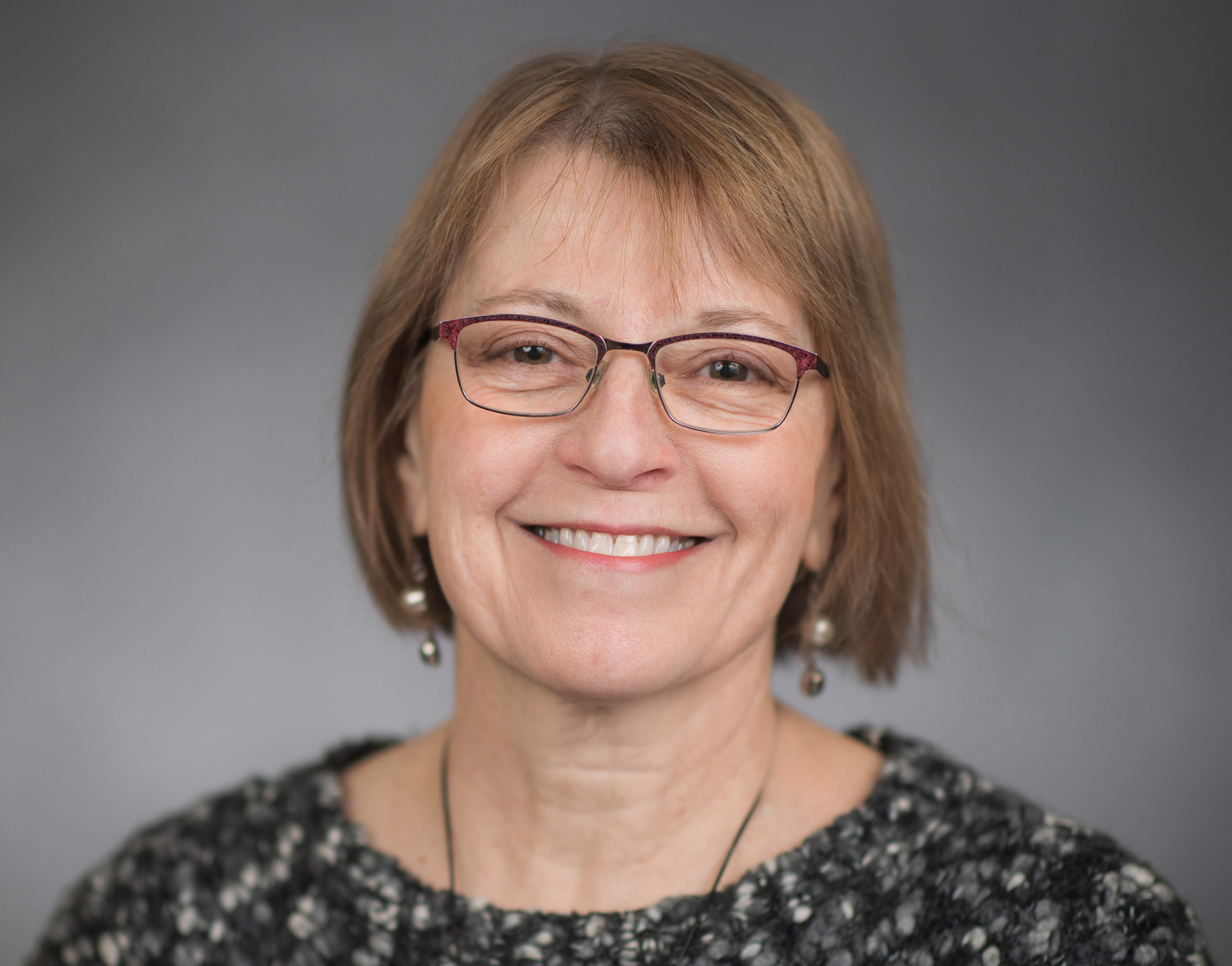 Linda McLoon, PhD